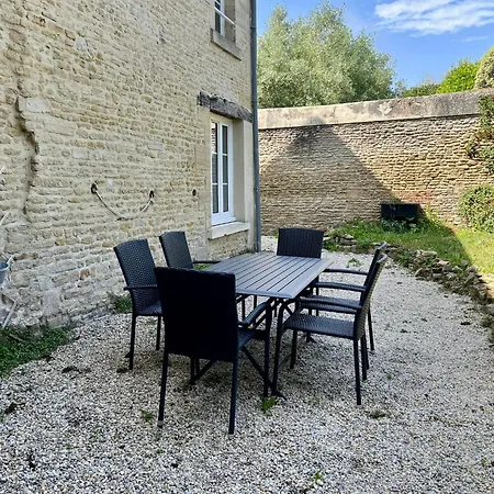 בית נופש La Belle Des Champs - Maison Avec Terrasse *