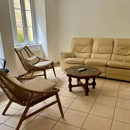 La Belle Des Champs - Maison Avec Terrasse