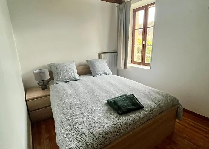 La Belle Des Champs - Maison Avec Terrasse Сasa de vacaciones *